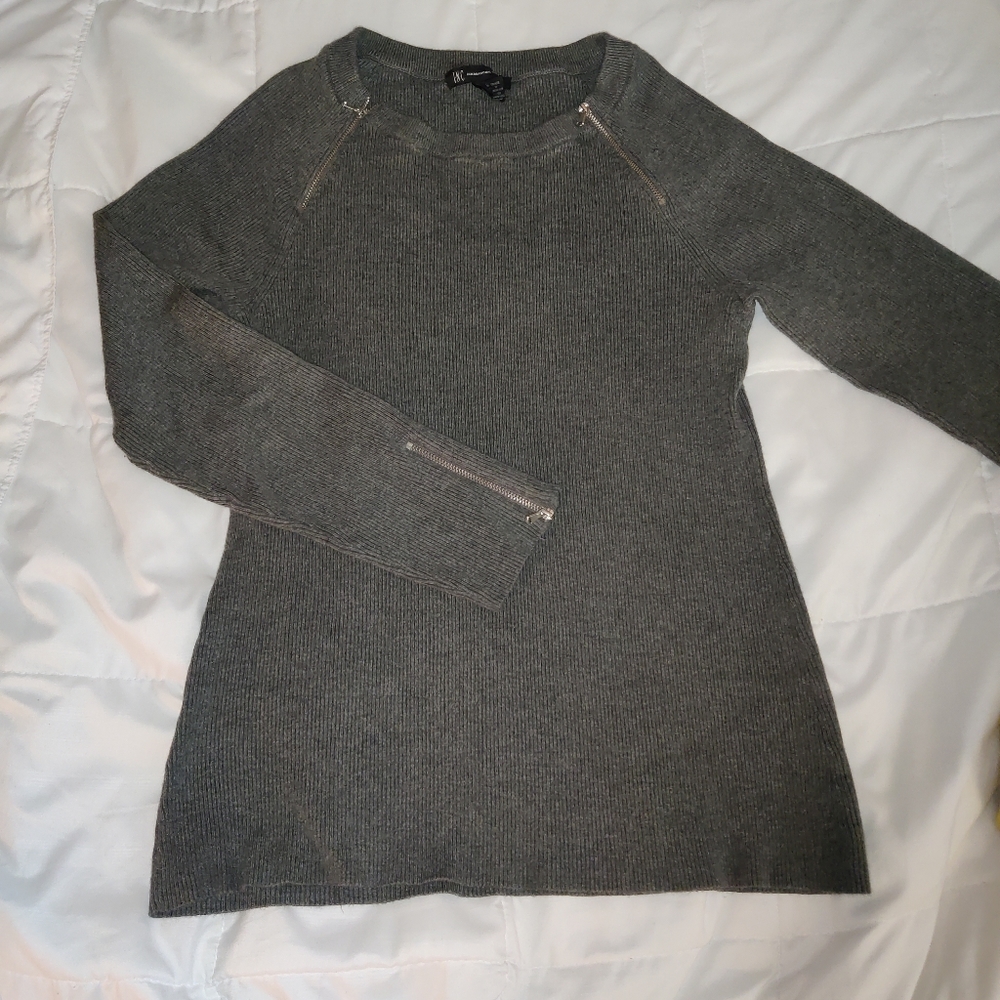 Woman's sweater grey very soft light